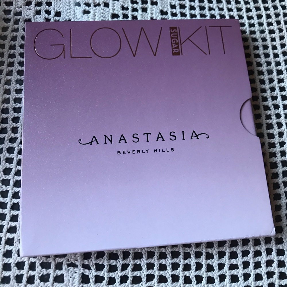 Anstasia glow kit